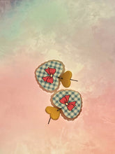 Load image into Gallery viewer, Bow Heart Earrings