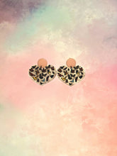 Load image into Gallery viewer, Butterfly Heart Earrings