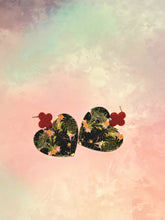 Load image into Gallery viewer, Forest Heart Earrings