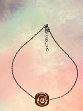 Load image into Gallery viewer, Silver Spiral Charm Choker