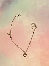 Load image into Gallery viewer, Gold Butterfly &amp; Heart Charm Anklet