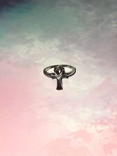Load image into Gallery viewer, Silver Ankh Cross Ring