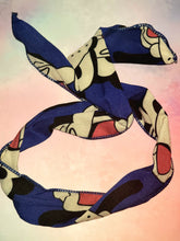 Load image into Gallery viewer, Retro Cartoon Print Wire Headband