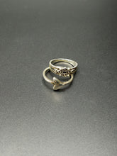 Load image into Gallery viewer, 2 Set Silver Rings