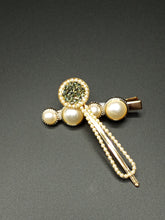 Load image into Gallery viewer, 2 Set Pearl Hair Clips