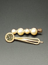 Load image into Gallery viewer, 2 Set Pearl Hair Clips