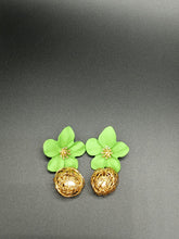 Load image into Gallery viewer, Green Ceramic Flower Earrings