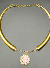 Load image into Gallery viewer, Gold Charm Choker