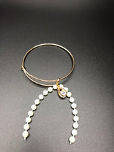 Load image into Gallery viewer, Gold Pearl Charm Bracelet