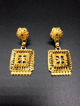 Load image into Gallery viewer, 24k Gold Design Plated Earrings