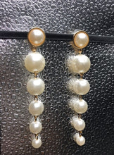 Load image into Gallery viewer, Long Pearl Earrings