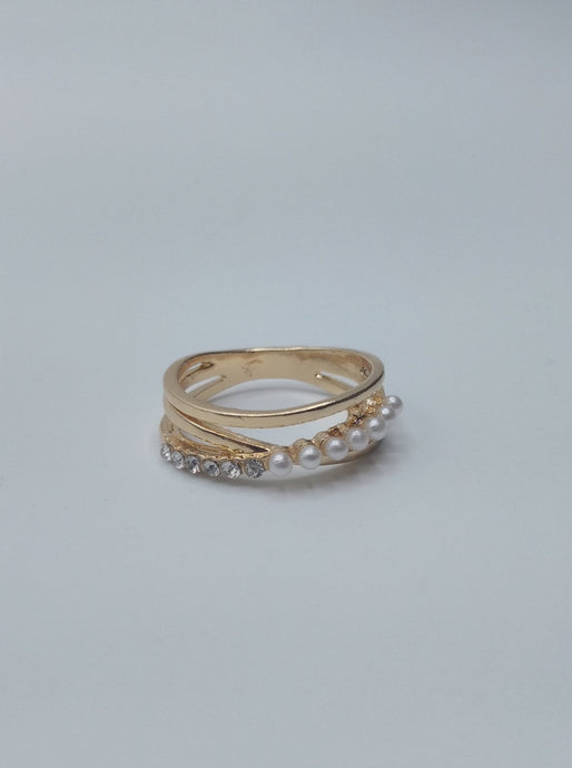 Clustered Diamond and Pearl Embellished Ring