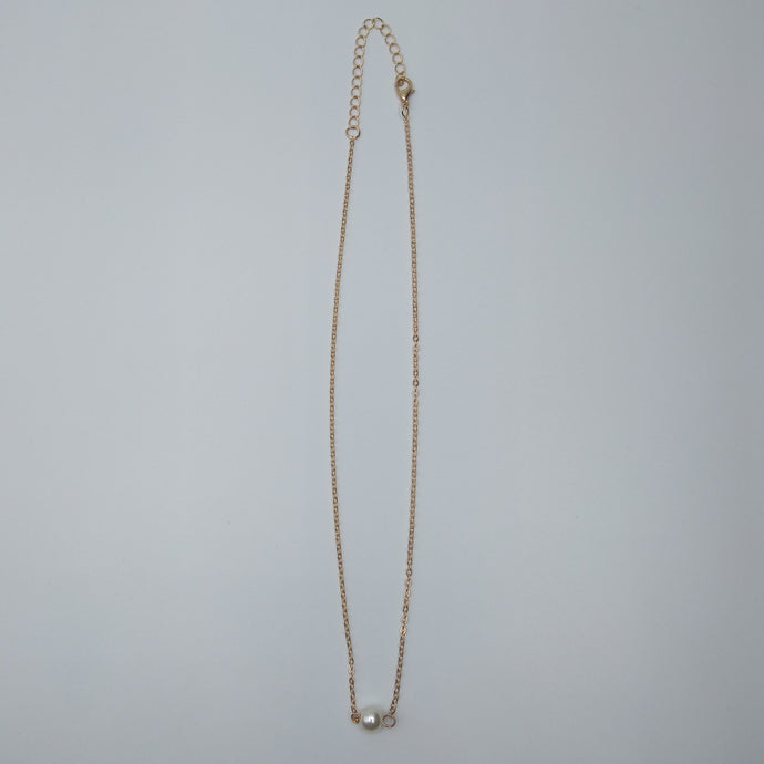 Single Pearl Pendant Necklace