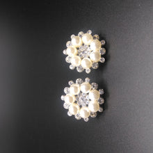 Load image into Gallery viewer, Snowflake Diamond &amp; Pearl Earrings